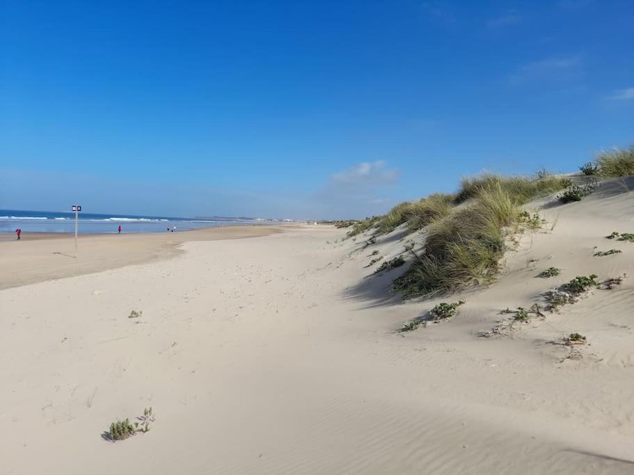 Apartamento Playa La Barrosa ชิกลานา เด ลา ฟรอนเตรา ภายนอก รูปภาพ